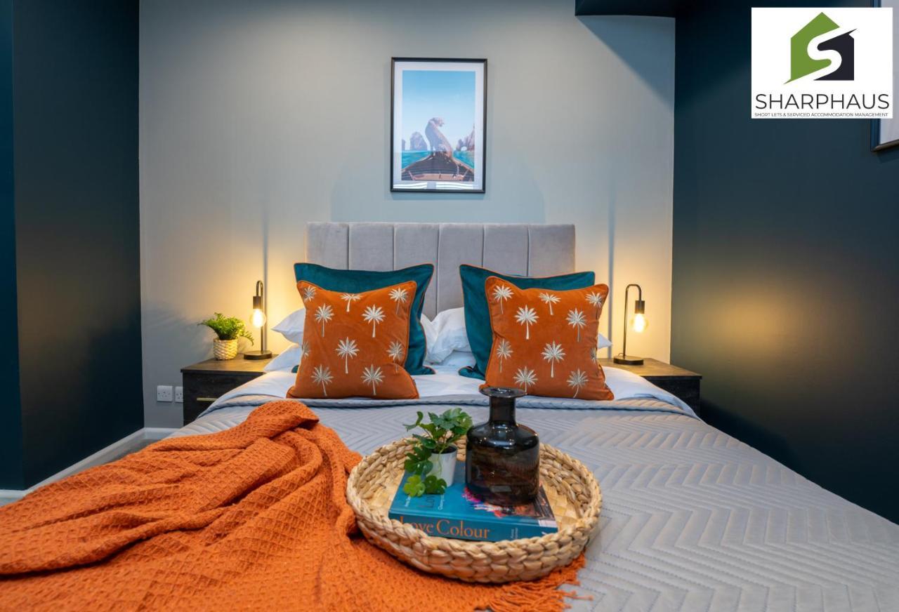 Appartement Sleek & Stylish 2-bed In The Heart Of By Sharphaus Short Lets & Serviced Management