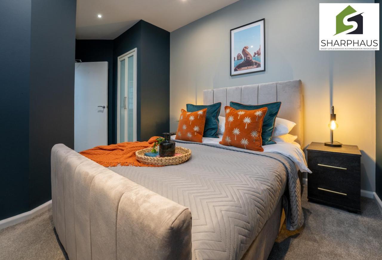 Appartement Sleek & Stylish 2-bed In The Heart Of By Sharphaus Short Lets & Serviced Management